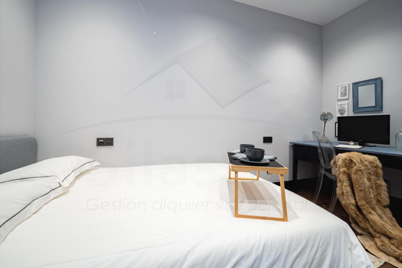 Chambre Noir Apartamento Овиедо Екстериор снимка