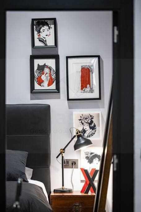 Chambre Noir Apartamento Овиедо Екстериор снимка